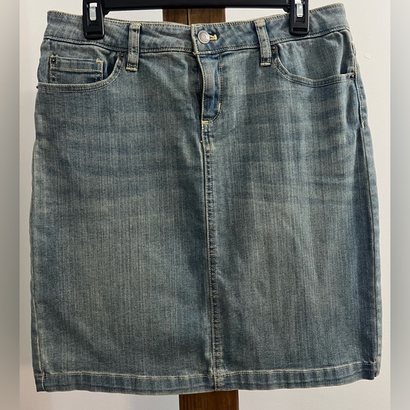 G.H Bass & co jean skirt - Picture 1 of 5